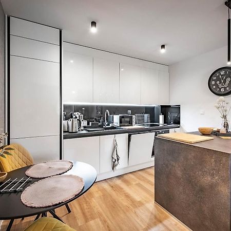 Apartments Centrum Hviezdoslav Poprad Luaran gambar